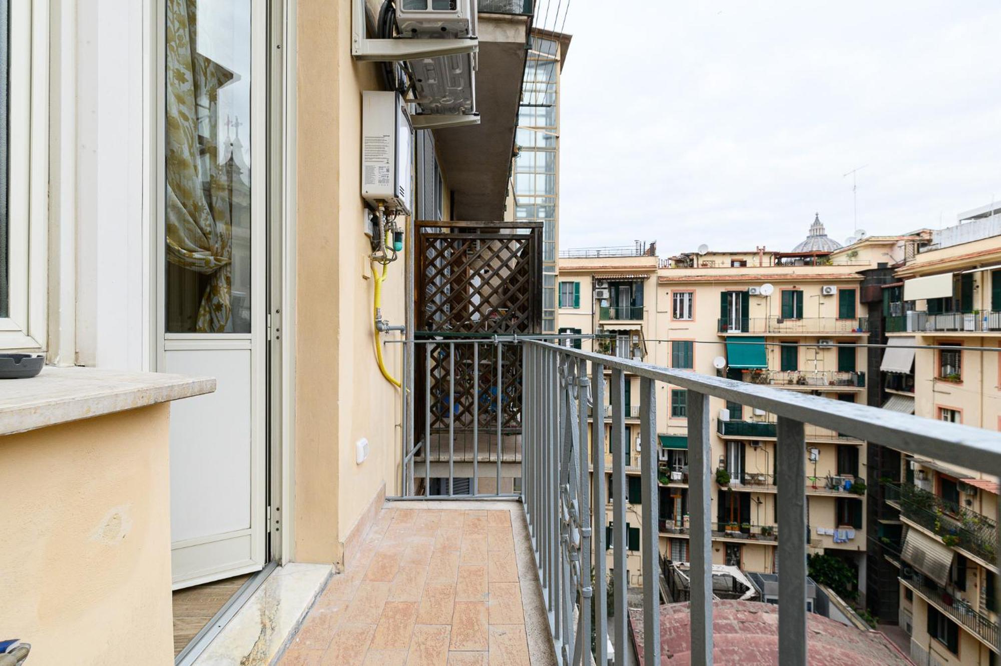 Vatican Bells โรม ภายนอก รูปภาพ